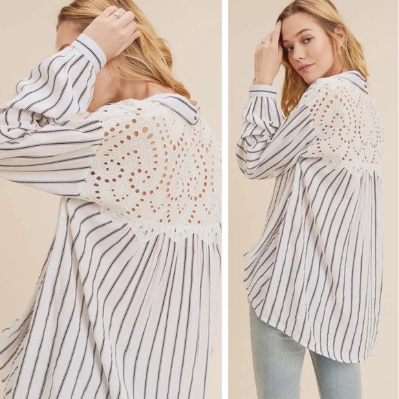 STRIPED BUTTON DOWN BACK LACE TOP - Picture 2 of 8